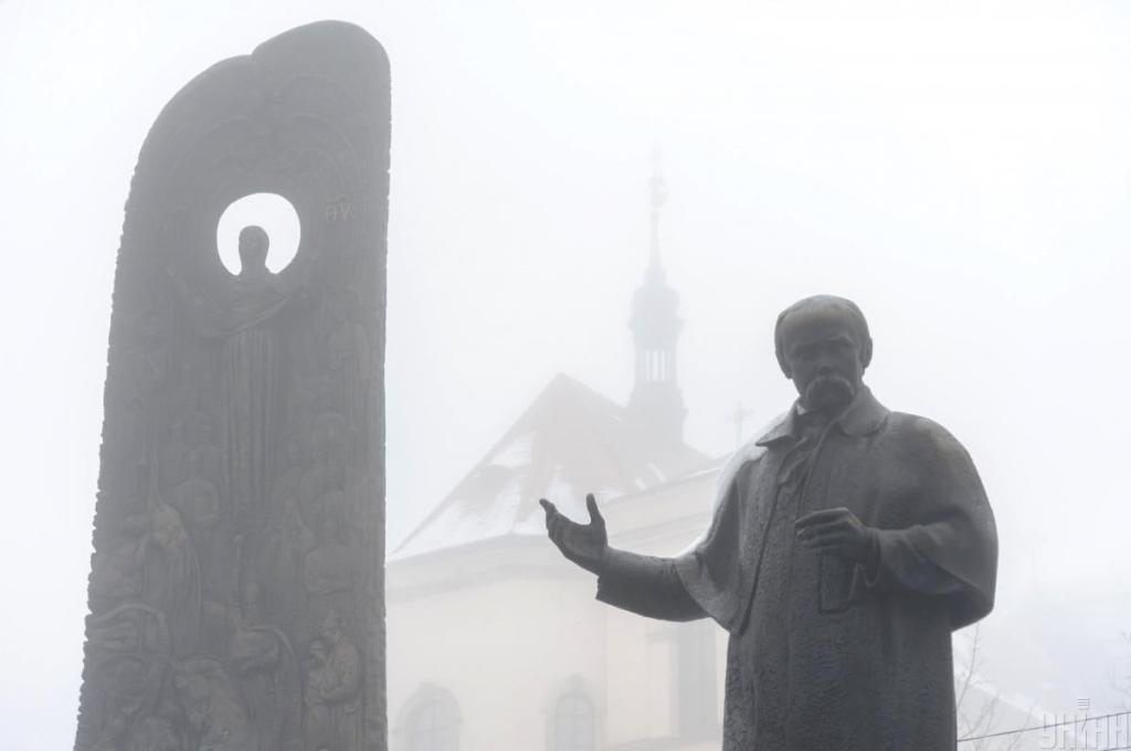 Львів огорнув густий туман 