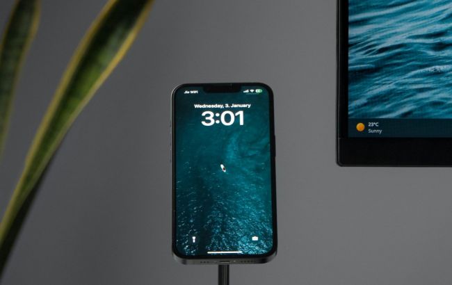 iPhone 17 став найкращим телефоном року | D.UA 1