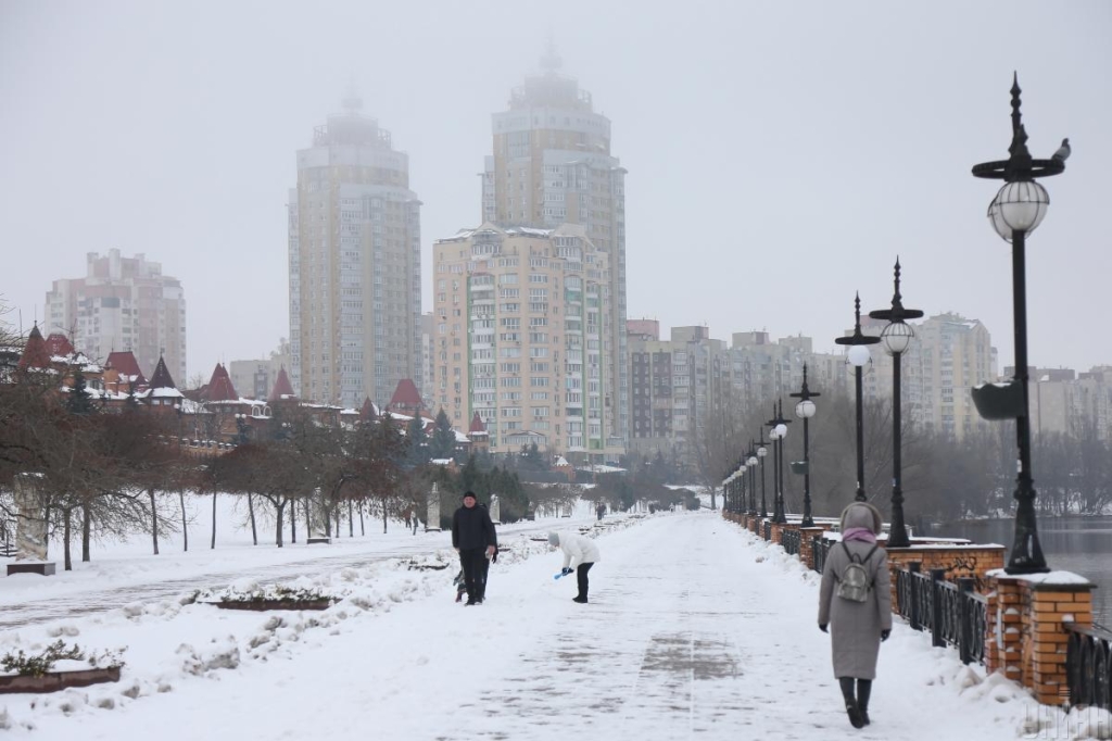 Зима в Києві 