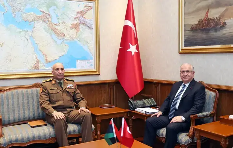 Латі начальника Генштабу Лівії зник з радарів після вильоту з Анкари 1