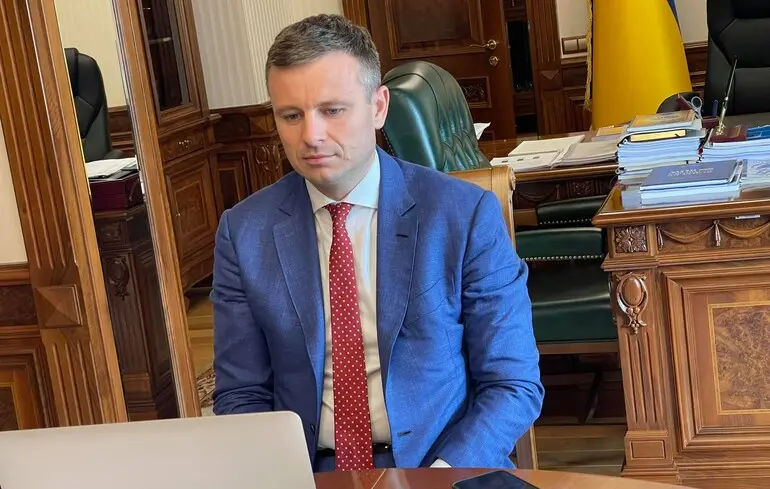 Податок на посилки вартістю до 150 євро - міністр фінансів розказав про плани 1