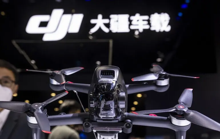 США забороняють схвалення нових дронів DJI - FCC заявила, що іноземні моделі загрожують національній безпеці - новини світу 1