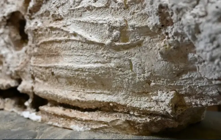 Стародавній римський поховальний ритуал - римляни наносили на тіла покійних гіпсові відбитки 1