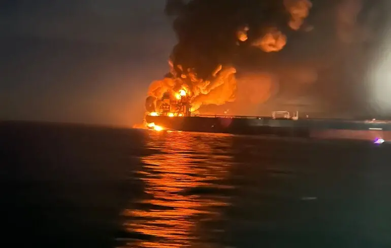 Страхування для суден у Чорному морі зросло до 1% вартості після ударів по танкерах – Bloomberg 1