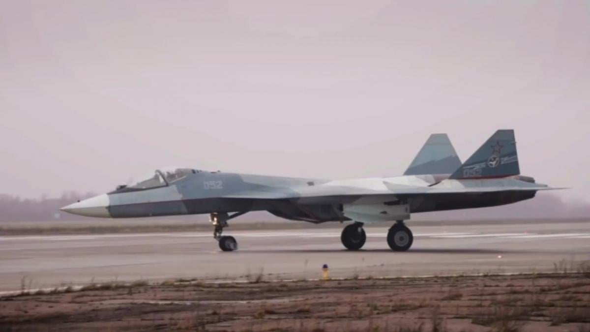 Росія запустила Су-57 з новим двигуном / ОАК