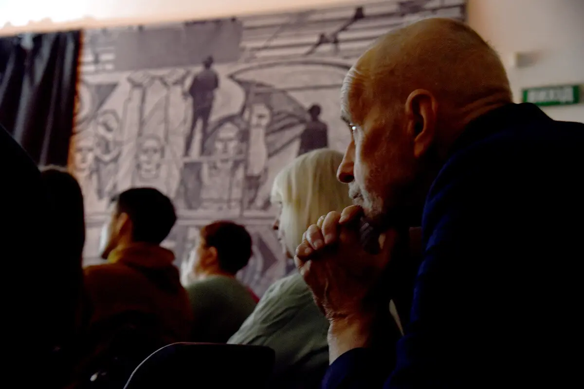 У Києві вшанували пам'ять Алли Горської: Театр ШАРЖ представив виставу Вітражі долі 14