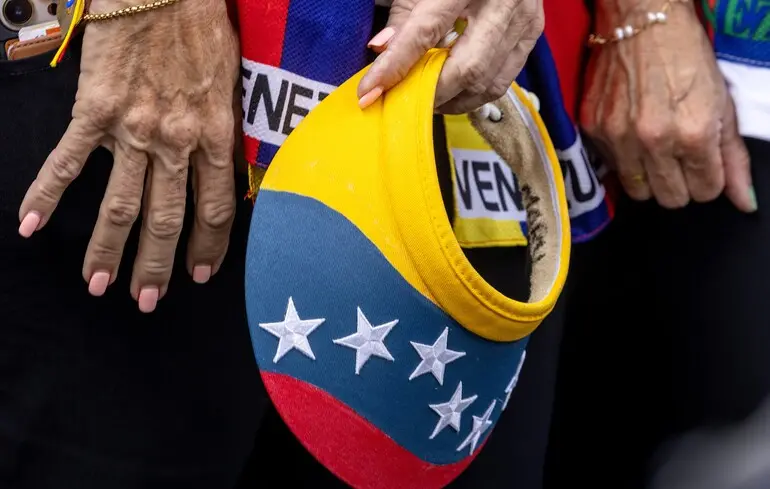 Удар США по Венесуелі - ЦРУ вдарило по обʼєкту наркотрафіку 1