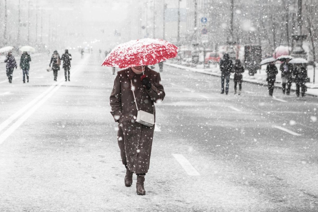 Почнеться вже завтра: синоптикиня попередила про складну погоду 8 січня