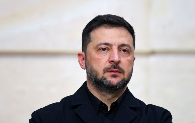 Агенти Російської Федерації зняли в оренду житло поблизу Офісу президента з метою усунення Володимира Зеленського, повідомляє CNN. 1