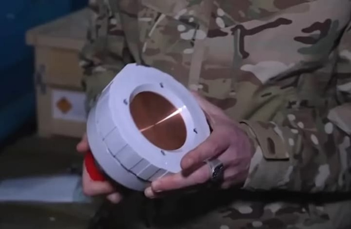 Армія Російської Федерації почала використовувати на фронті FPV-дрони з бойовою головкою «Капля». 1