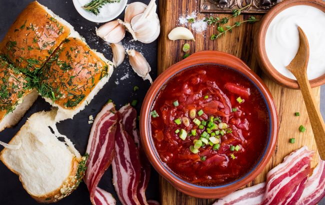 Борщ за 158 гривень? Марцінків засумнівався у цінах та дав гроші на експеримент 1