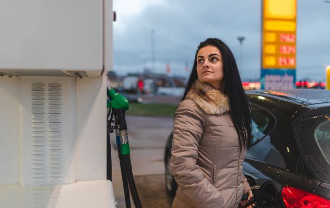 Ціни на АЗС б'ють рекорди: чому пальне дорожчає та чого чекати водіям далі 1