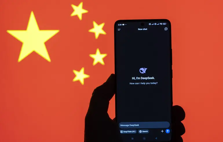 DeepSeek, BaiChuan та ChatGLM обмежують обговорення політичних тем – китайські чат-боти часто відтворюють державні наративи. 1