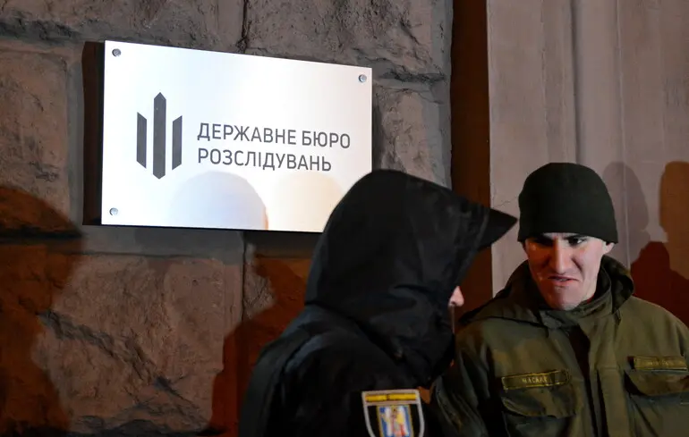 Державне бюро розслідувань заперечує участь Сухачова у допиті Ваганяна, який відбувся у Відні, у відповідь на резонансну заяву бізнесмена. 1