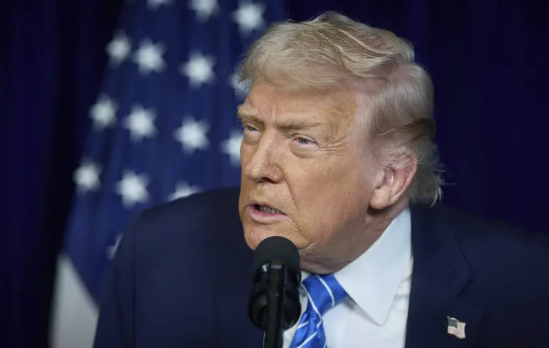 Дипломат Олег Шамшур провів паралель між засіданнями уряду Дональда Трампа та Політбюро Центрального комітету Комуністичної партії Радянського Союзу. 1