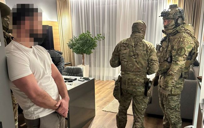 Гнилі продукти для ЗСУ та мільйонні відкати: ДБР накрило масштабну схему 1