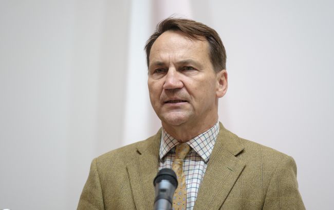 "Християнський обов’язок": Сікорський назвав шлях до примирення України та Польщі 1