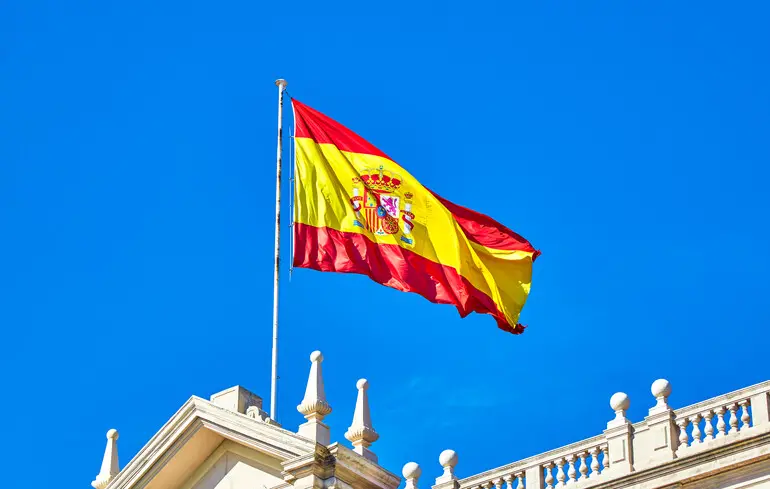 Іспанія проводить розслідування щодо X, Meta та TikTok - уряд здійснює перевірку платформ у зв'язку з матеріалами, що містять штучний інтелект і стосуються насильства над дітьми. 1