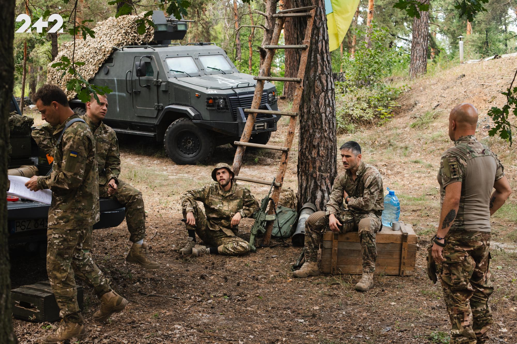 Історія, що здивувала світ. Зняли фільм про військового Артан ГУР, який дивом вижив на полі бою 7