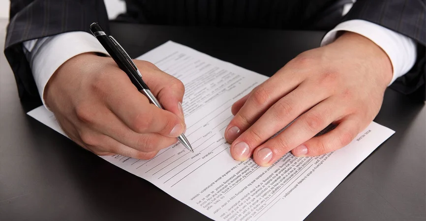 Юристи пояснили, яким чином визначати ліміт для фізичних осіб-підприємців при переході на іншу групу спрощеної системи оподаткування, щоб не втратити можливість сплачувати єдиний податок. 1