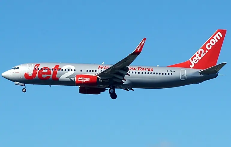 Конфлікт у небі - на борту авіалайнера відбулася бійка між пасажирами. 1