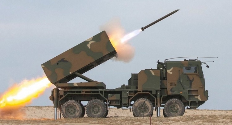 Система M142 HIMARS поступилася корейському комплексу K239 Chunmoo. 2