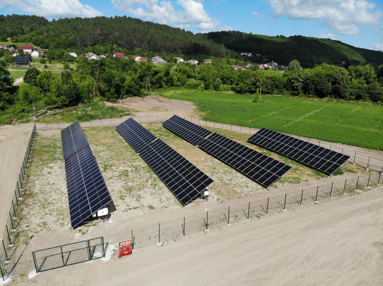 Майбутнє за сонцем. Як водоканал у Чорткові економить завдяки сонячним станціям 4