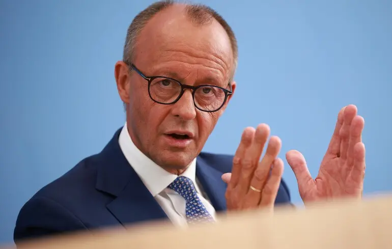 Мерц закликав до подолання залежності Європи від Сполучених Штатів. 1