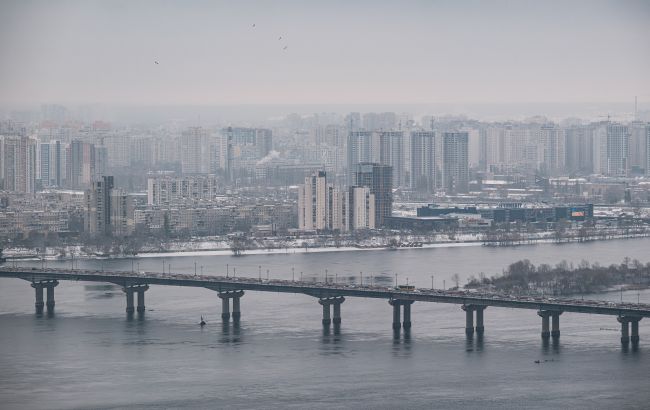 Метал з'їла корозія: науковці б'ють на сполох через міст Патона в Києві 1