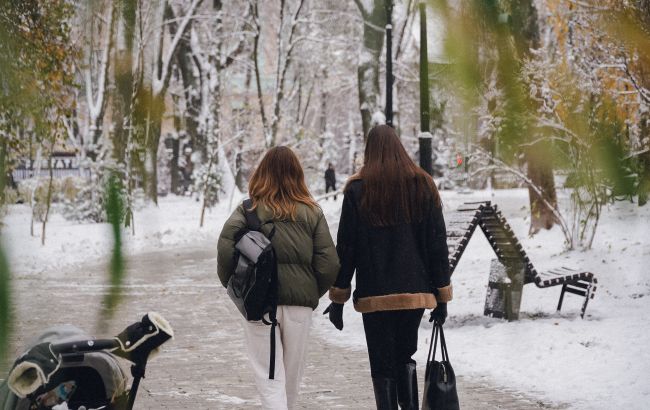 Морози відступають, а опади - ні: якою буде погода в Україні сьогодні 1