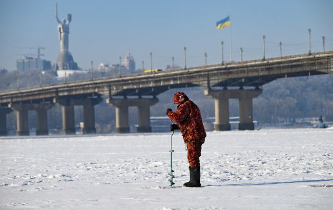 Морози відступають, але йде шторм: де погіршиться погода в останній понеділок лютого 1