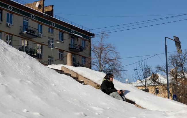 Морози відступають: як зміниться погода в Україні вже завтра і коли буде тепло з "плюсом" 1
