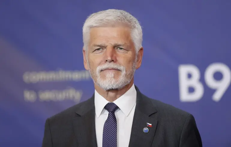 Петро Павел у Мюнхені заявив, що лише посилення санкцій може спонукати Путіна до участі в переговорах. 1