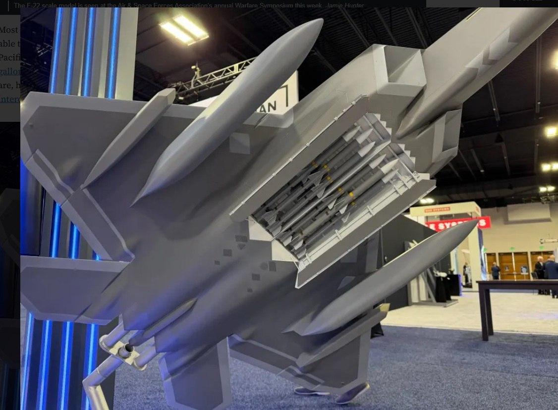 Підготовка до конфлікту з Китаєм: США продемонстрували, яким буде модернізований F-22 (фото) 2 Підготовка до війни з Китаєм: США показали, як виглядатиме оновлений F-22 (фото)