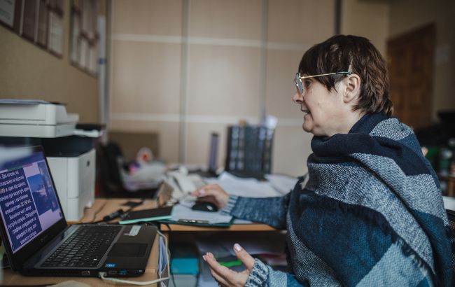 Підвищення зарплат вчителів на доплати не впливає? Хто має право на 2000 та 4000 гривень 1