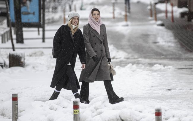 Понад 6 тисяч травмованих через ожеледицю в Києві: 9 посадовцям оголосили підозру 1