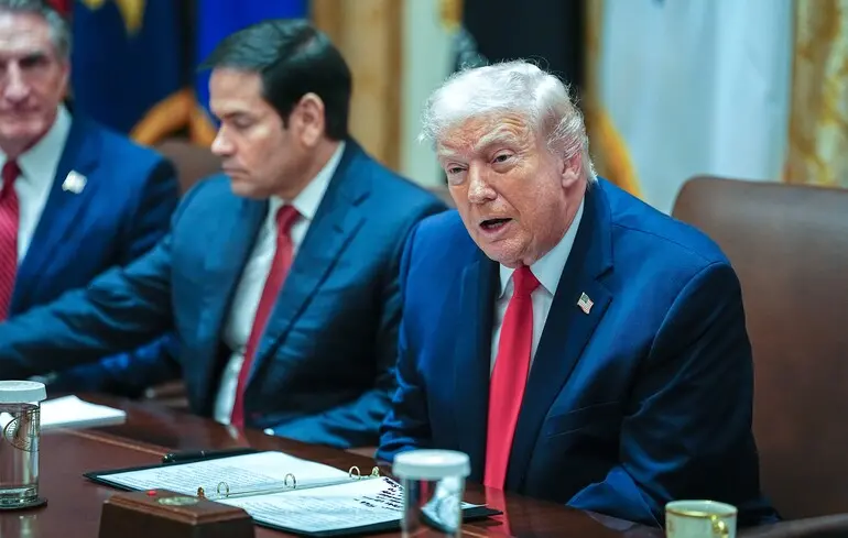 Президент США Дональд Трамп поділився інформацією про проведені переговори з урядом Куби. 1