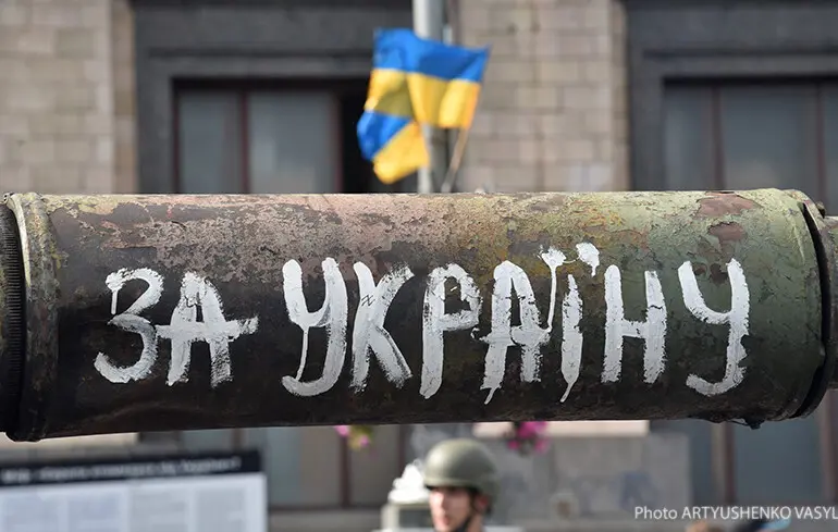 Продовження конфлікту між Росією та Україною вимагає корекції нашої основної стратегії. 1