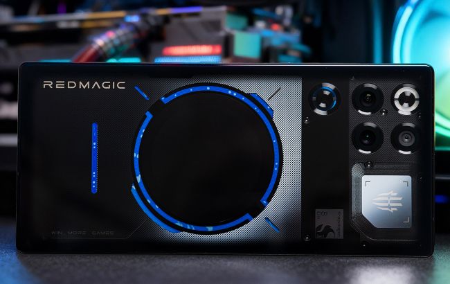 RedMagic оновлює ігровий смартфон: що таке Golden AquaCore 1
