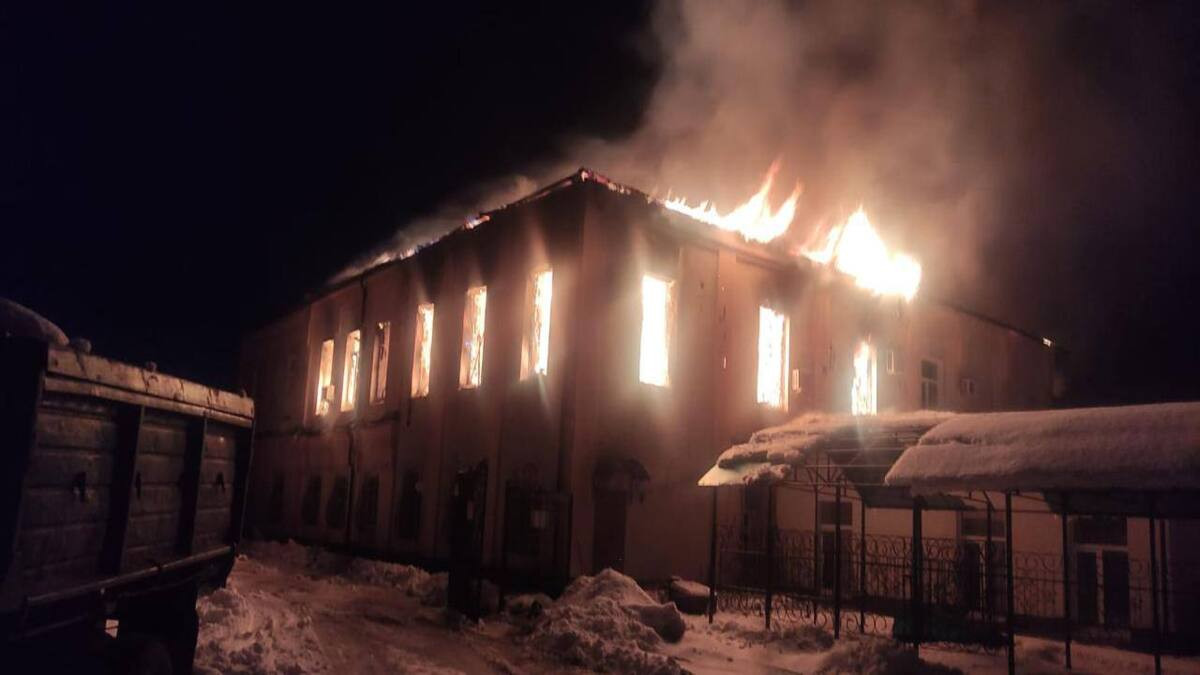 Російська Федерація знову здійснила напад на залізничний транспорт: чотири особи загинули безпосередньо у вагоні. 1