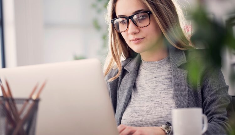 Робота у Володимирі для жінок: локальні пропозиції без переїзду 1