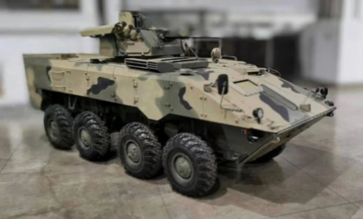 Росія представила оновлену модель бронетранспортера, що запізнилася на три десятиліття (фото). 1 Росія показала нову версію бронетранспортера, який запізнився на 30 років (фото)