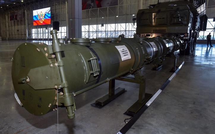 Росія розгорнула біля українських кордонів оперативно-тактичний ракетний комплекс «Іскандер-М1». 1