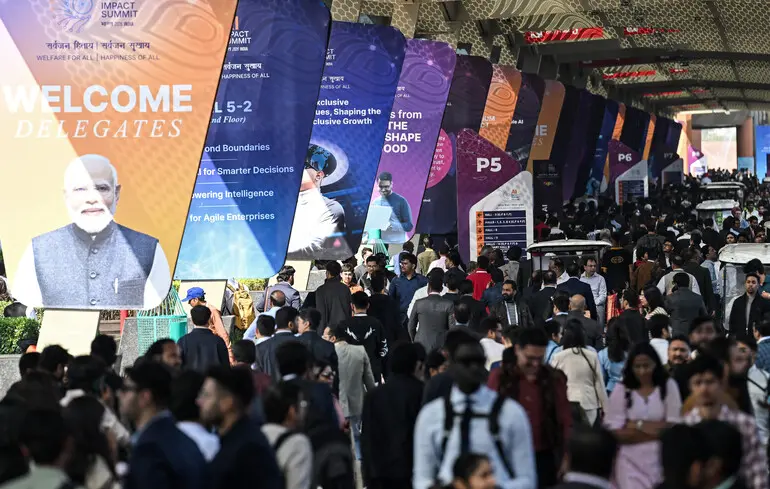 Саміт з питань штучного інтелекту в Індії розпочався з черг та непорозумінь. Відкриття заходу в Нью-Делі відбулося за участю Нарендри Моді. 1