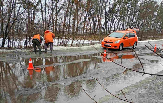 Що сталося з дорогами в Україні і коли почнуть ремонт: названо умову 1