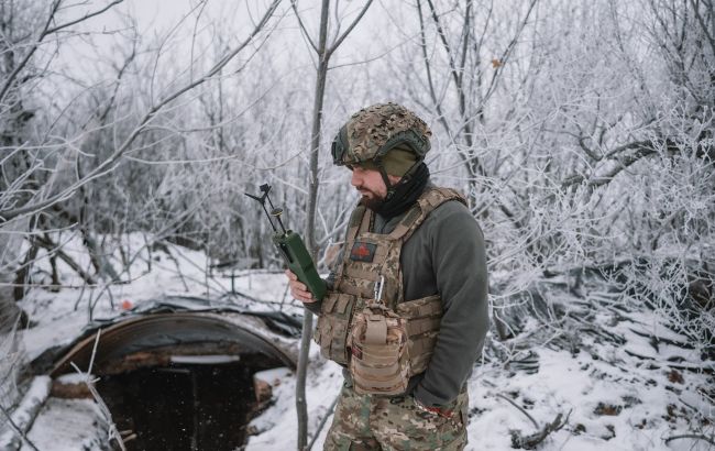 Служба на обраній посаді та звання за рік: які нововведення чекають на контрактників ЗСУ 1