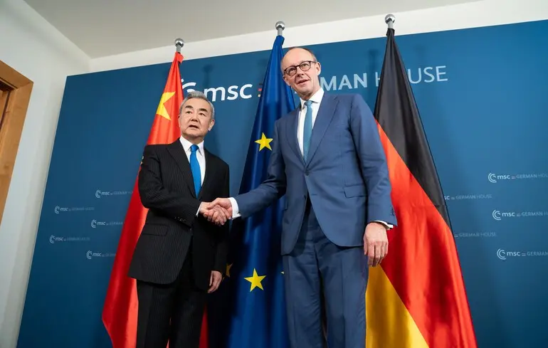 США та Китай - Пекін став основним торговим партнером Німеччини. 1