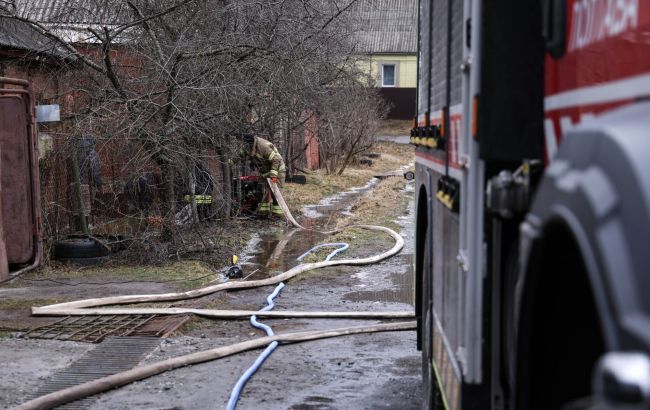 Суми "попливли" через негоду: у місті оголосили надзвичайну ситуацію 1