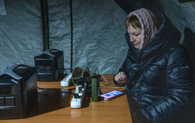 Світло зникає не за графіком: де в Україні аварійні відключення після атаки 1