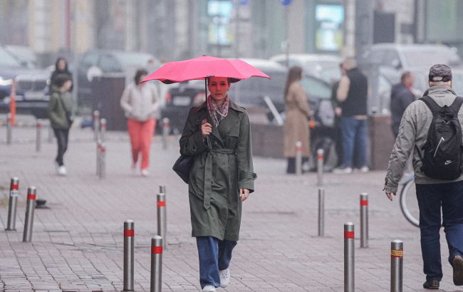 Температурні гойдалки та шторм: якою буде погода в Україні в останній тиждень зими (карти) 1